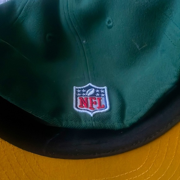 Green Bay Packer Fans size 7 55.8 cm. Medium size cap. Very nice and stylish.. - Picture 4 of 5